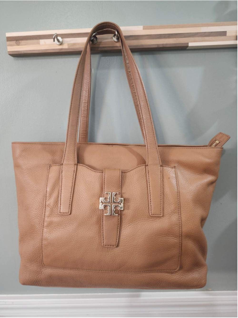 Women's Tory Burch Leather Tote Bag in Tan